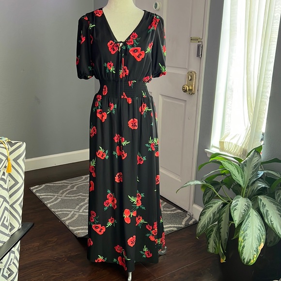 Express Red Floral Print Maxi Dress - Picture 1 of 7